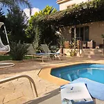 Polina Villa