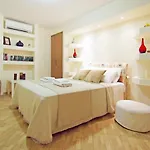Polina Villa